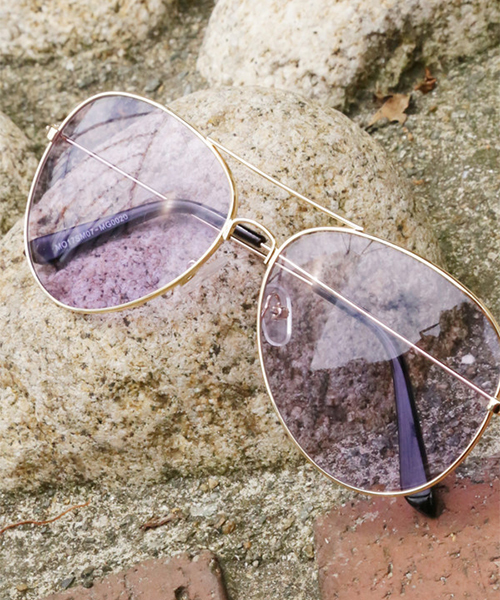 WEGO（ウィゴー）の「WEGO/ティアドロップカラーレンズサングラス