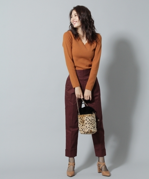 Andemiu（アンデミュウ）の「アミアゲハイウエストチノパンツ773276（その他パンツ・レディース・ブラウン/グリーン/ブラック・SMALL/MEDIUM）」の12枚目の写真