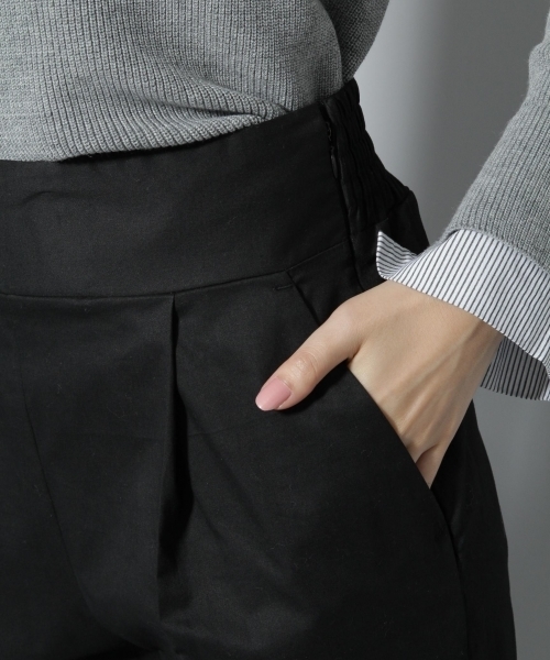 Andemiu（アンデミュウ）の「アミアゲハイウエストチノパンツ773276（その他パンツ・レディース・ブラウン/グリーン/ブラック・SMALL/MEDIUM）」の9枚目の写真