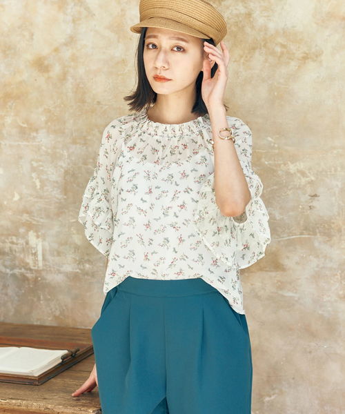 earth music&ecology（アースミュージックアンドエコロジー）の「・シフォンフラワープリントブラウス（シャツ/ブラウス・レディース・アイボリー/ライトピンク/イエロー/ブラック・FREE）」の21枚目の写真