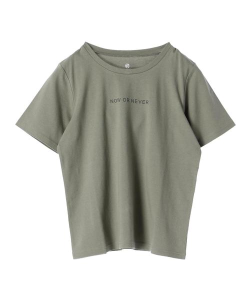 earth music&ecology(アースミュージックアンドエコロジー)の「ワンポイントロゴTシャツ(Tシャツ/カットソー・レディース・ネイビー/オフホワイト/カーキ/グレー系その他・FREE)」の7枚目の写真