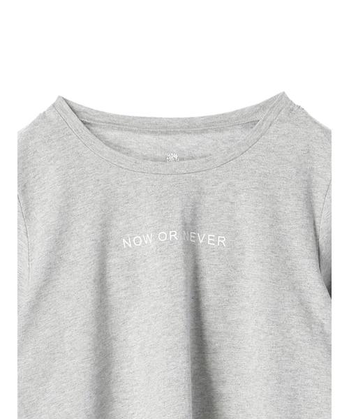 earth music&ecology(アースミュージックアンドエコロジー)の「ワンポイントロゴTシャツ(Tシャツ/カットソー・レディース・ネイビー/オフホワイト/カーキ/グレー系その他・FREE)」の11枚目の写真
