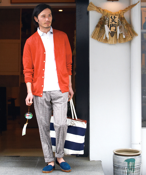 green label relaxing（グリーンレーベルリラクシング）の「□LINEN　Vカーディガン 12G（カーディガン/ボレロ・メンズ・グレー/ベージュ/レッド/ケリー/コバルトブルー/ネイビー・SMALL/MEDIUM/LARGE/X-LARGE）」の14枚目の写真