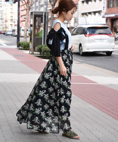 LHELBIE（レルビエ）の「ショルダーカットサイドラインアシメリボントップス（その他トップス・レディース・ブラック/オフホワイト/サックスブルー/カーキ/ブラウン/ベージュ・M）」の6枚目の写真