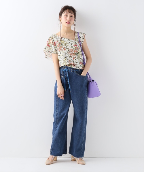 ELIN(エリン)の「【ELIN】Print asymmetry top(シャツ/ブラウス・レディース・ホワイト系その他/ボルドー・38)」の3枚目の写真