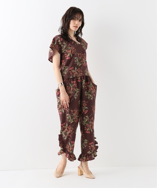 ELIN(エリン)の「【ELIN】Print asymmetry top(シャツ/ブラウス・レディース・ホワイト系その他/ボルドー・38)」の17枚目の写真