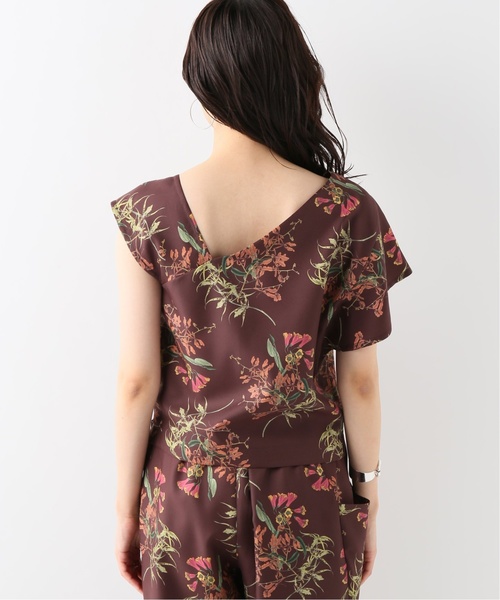 ELIN(エリン)の「【ELIN】Print asymmetry top(シャツ/ブラウス・レディース・ホワイト系その他/ボルドー・38)」の7枚目の写真