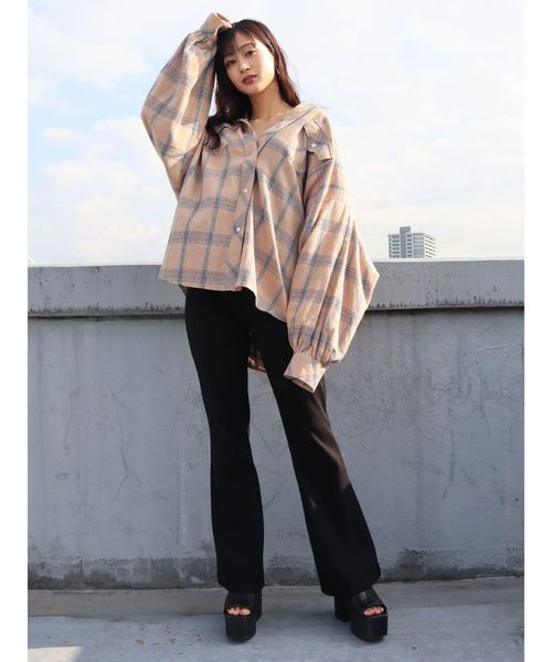 EMODA(エモダ)の「フィットフレアパンツ(その他パンツ・レディース・ブラック/ブラウン・FREE)」の8枚目の写真