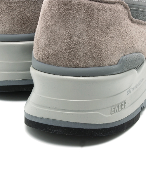 NEW BALANCE（ニューバランス）の「ニューバランス new balance M997 USA（スニーカー・メンズ・グレー・26cm/27cm/26.5cm/27.5cm）」の2枚目の写真