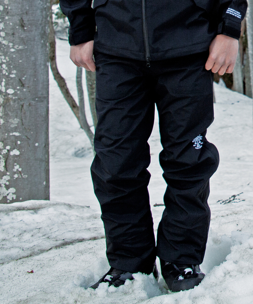 CRIMIE（クライミー）の「WATER PROOF 3LAYER SHELL PANTS X SERIES