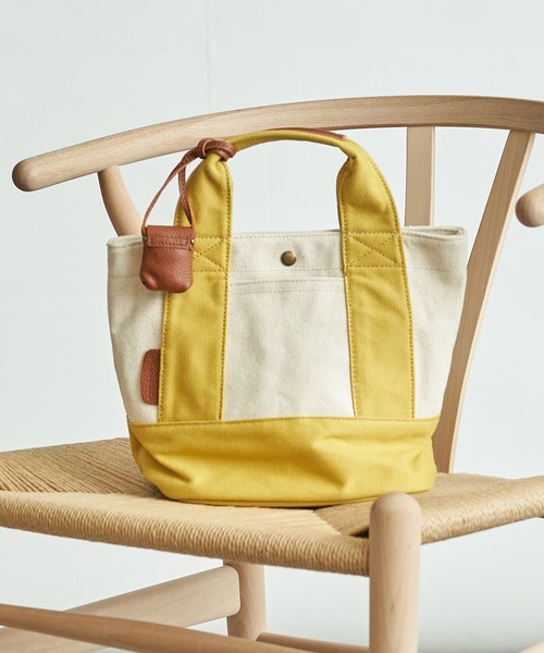 toleur（トーラ）の「【toleur】コンビキャンバス/カウレザー ミニトート/11568（トートバッグ・レディース・ブラック/グリーン/ライトブラウン/イエロー/ベージュ/ブルー/カーキ/ライトグレー/オレンジ/グレイッシュベージュ・FREE）」の16枚目の写真