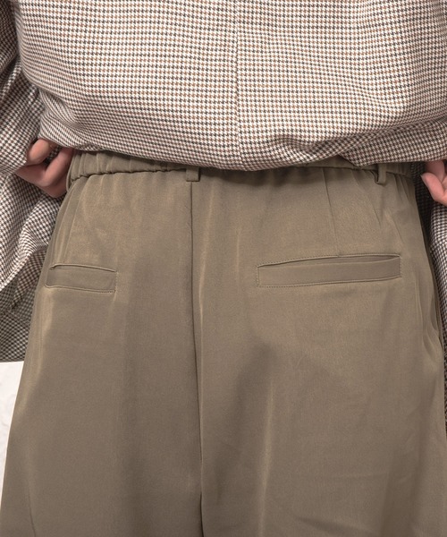MinoriTY(マイノリティ)の「メンズワイドシルエットアンクルタックパンツ(その他パンツ・メンズ・グリーン/ブラック/モカ・L/M)」の9枚目の写真