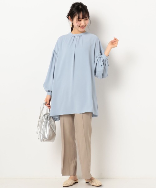 archives(アルシーヴ)の「カルゼフレアパンツ(その他パンツ・レディース・ブルー/グリーン/グレー系その他/ベージュ・MEDIUM)」の19枚目の写真