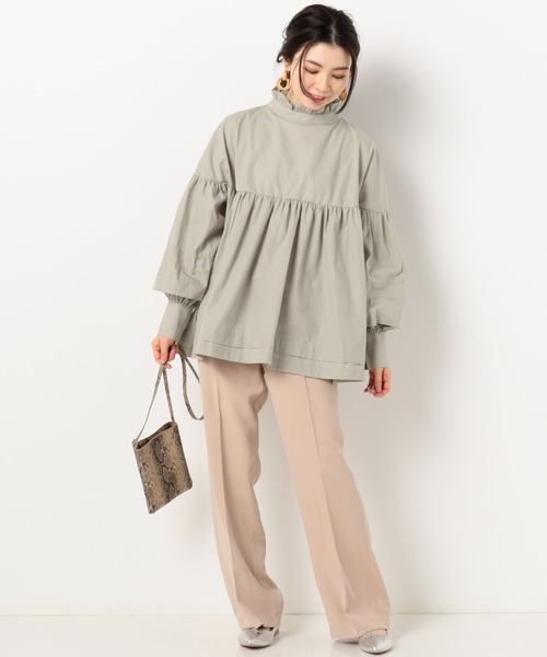 archives(アルシーヴ)の「カルゼフレアパンツ(その他パンツ・レディース・ブルー/グリーン/グレー系その他/ベージュ・MEDIUM)」の13枚目の写真