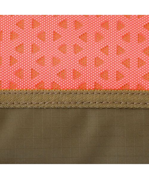 PORTER(ポーター)の「ヘキサリア ショルダーバッグ(M)(ショルダーバッグ・メンズ・ブラック/ネイビー/フューシャピンク・FREE)」の21枚目の写真