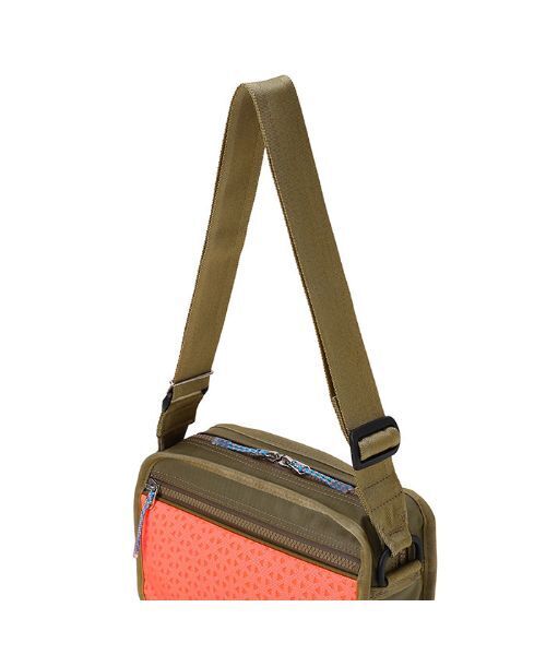 PORTER(ポーター)の「ヘキサリア ショルダーバッグ(M)(ショルダーバッグ・メンズ・ブラック/ネイビー/フューシャピンク・FREE)」の19枚目の写真