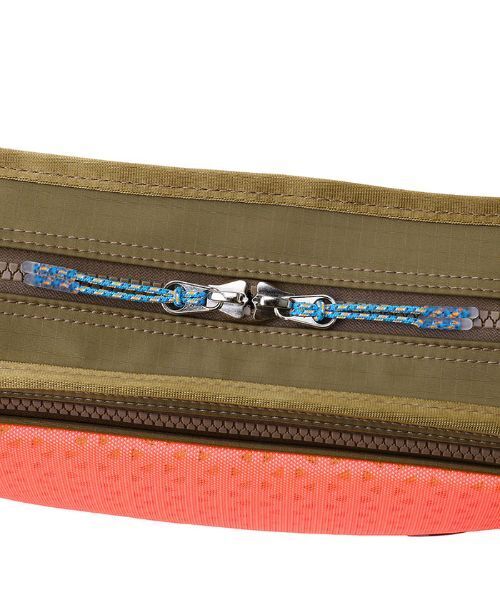 PORTER(ポーター)の「ヘキサリア ショルダーバッグ(M)(ショルダーバッグ・メンズ・ブラック/ネイビー/フューシャピンク・FREE)」の13枚目の写真