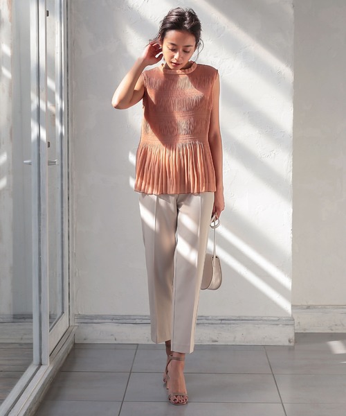 KOBE LETTUCE（コウベレタス）の「マジョリカプリーツスタンドネックーブフレアトップス（シャツ/ブラウス・レディース・イエロー/アイボリー/ピンク系その他/ブラック・FREE）」の13枚目の写真