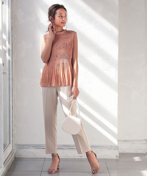 KOBE LETTUCE（コウベレタス）の「マジョリカプリーツスタンドネックーブフレアトップス（シャツ/ブラウス・レディース・イエロー/アイボリー/ピンク系その他/ブラック・FREE）」の14枚目の写真