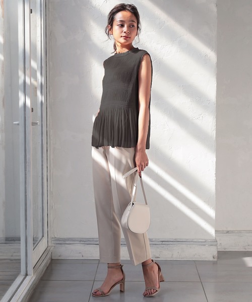 KOBE LETTUCE（コウベレタス）の「マジョリカプリーツスタンドネックーブフレアトップス（シャツ/ブラウス・レディース・イエロー/アイボリー/ピンク系その他/ブラック・FREE）」の18枚目の写真