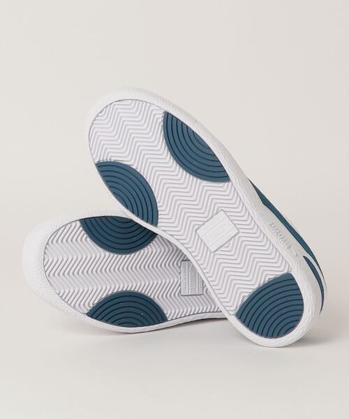 PUMA(プーマ)の「PUMA/プーマ スニーカー ラルフサンプソンロウフリースタイル 374100(スニーカー・メンズ・ホワイト×ブルー・23.0cm/26.0cm/27.0cm/24.0cm/25.0cm/28.0cm/27.5cm/23.5cm/26.5cm/24.5cm/29.0cm/28.5cm/25.5cm)」の4枚目の写真