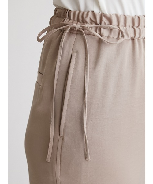 Mila Owen(ミラオーウェン)の「サイドリボンウエストゴムサテンパンツ(その他パンツ・レディース・チャコールグレー/ベージュ/マルチ・1/0)」の16枚目の写真