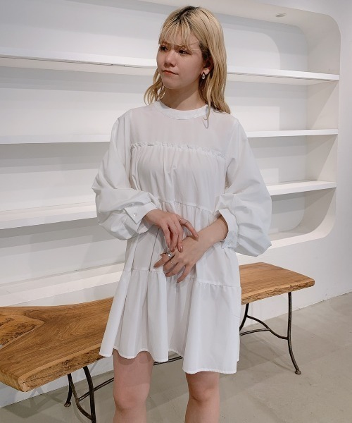 VANNIE U（ヴァニーユー）の「ティアードボリュームブラウスワンピース（ワンピース・レディース・ホワイト/ブラック/ミント・FREE）」の14枚目の写真