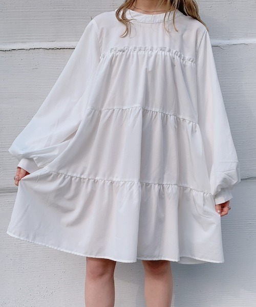 VANNIE U（ヴァニーユー）の「ティアードボリュームブラウスワンピース（ワンピース・レディース・ホワイト/ブラック/ミント・FREE）」の7枚目の写真