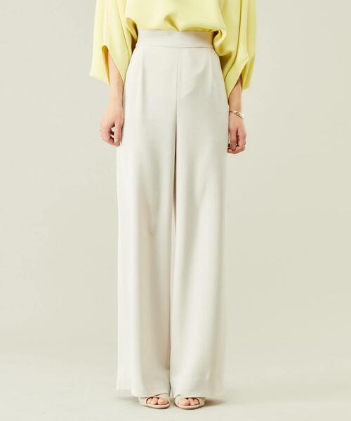 Liesse(リエス)の「ゆるワイドパンツ(その他パンツ・レディース・ブルー/グレイッシュベージュ/チャコールグレー/グリーン・M/S)」の2枚目の写真