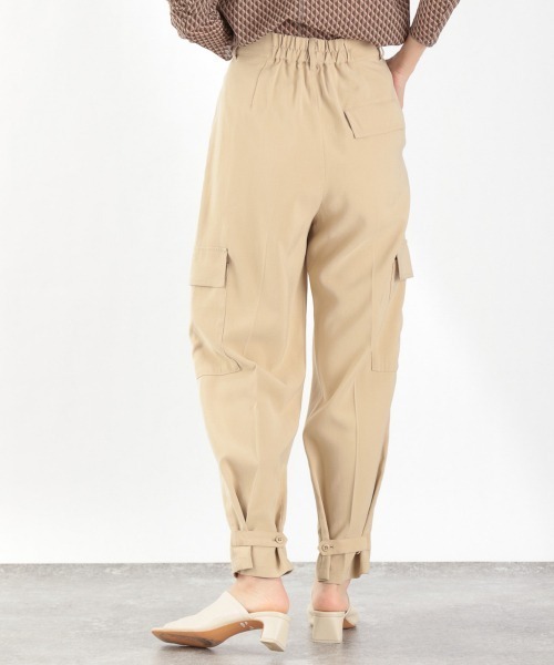 LOWRYS FARM（ローリーズファーム）の「スソシボリサイドポケットパンツ　934903（その他パンツ・レディース・ベージュ/ブラウン/グリーン・FREE）」の3枚目の写真