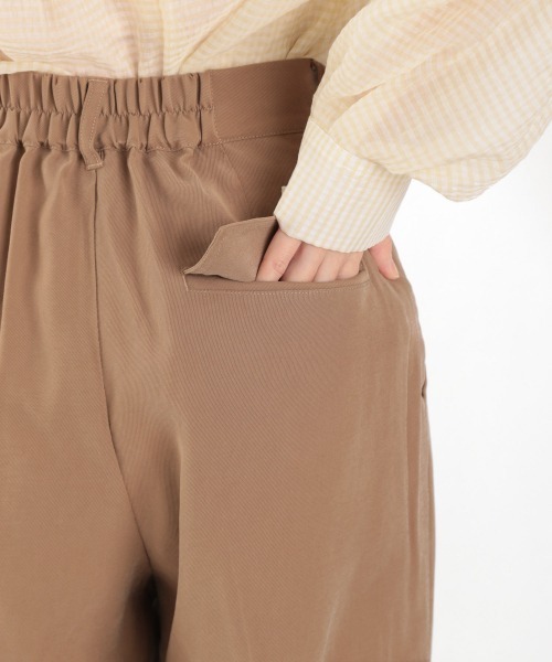 LOWRYS FARM（ローリーズファーム）の「スソシボリサイドポケットパンツ　934903（その他パンツ・レディース・ベージュ/ブラウン/グリーン・FREE）」の15枚目の写真