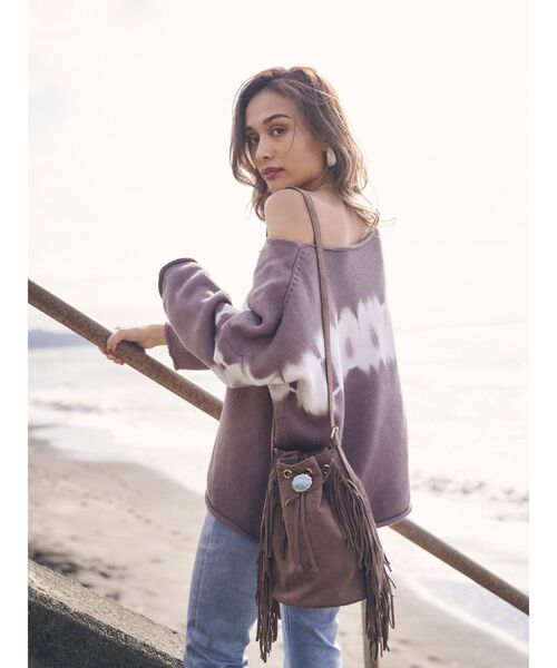 To the sea（トゥーザシー）の「コンチョフリンジ巾着バック（ショルダーバッグ・レディース・ベージュ/ブラウン/アイボリー・FREE）」の5枚目の写真