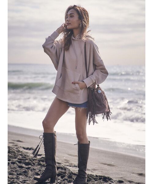 To the sea（トゥーザシー）の「コンチョフリンジ巾着バック（ショルダーバッグ・レディース・ベージュ/ブラウン/アイボリー・FREE）」の9枚目の写真