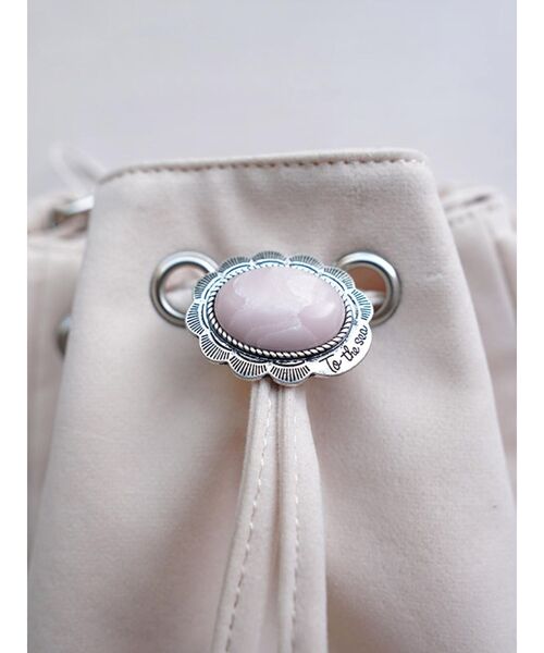 To the sea（トゥーザシー）の「コンチョフリンジ巾着バック（ショルダーバッグ・レディース・ベージュ/ブラウン/アイボリー・FREE）」の12枚目の写真