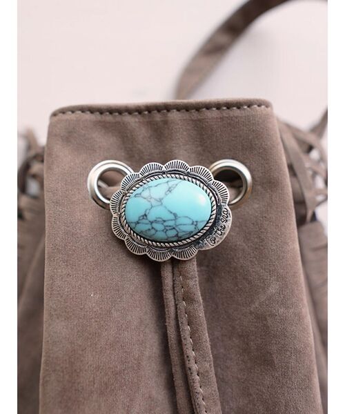 To the sea（トゥーザシー）の「コンチョフリンジ巾着バック（ショルダーバッグ・レディース・ベージュ/ブラウン/アイボリー・FREE）」の14枚目の写真