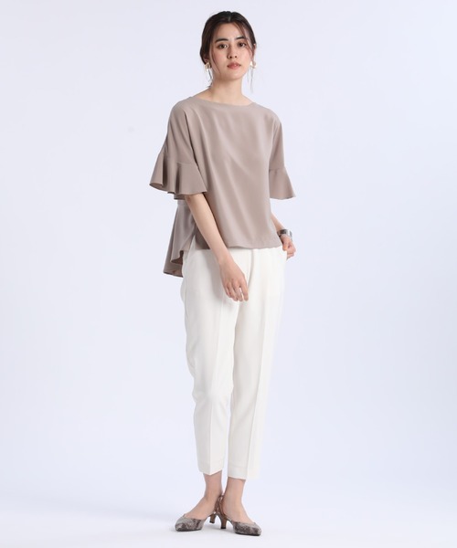 INED CLARO（イネドクラロ）の「【WEB限定】《INED CLARO》カラータックパンツ（その他パンツ・レディース・サンドグレー/グリーン系その他/パープル/ホワイト/ブラック・11号/9号/7号/5号）」の2枚目の写真