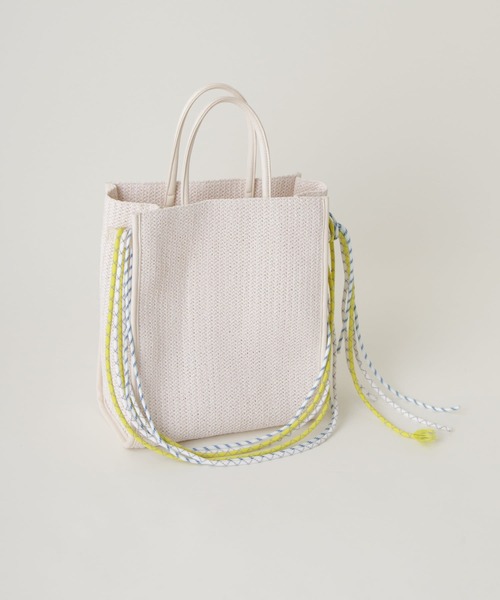 Kastane（カスタネ）の「コード紐付きジュートバッグ（ショルダーバッグ・レディース・ホワイト/ブラック/ブルー・FREE）」の4枚目の写真