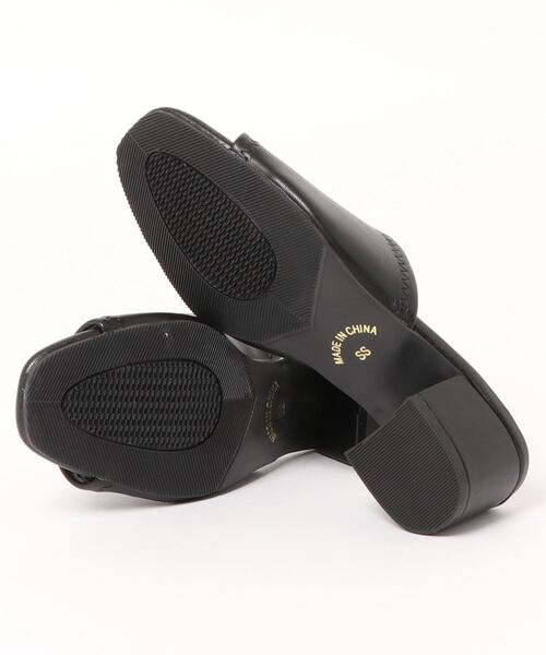 NOFALL(ノーフォール)の「ソフトレザースクエアトゥミュールサンダル(サンダル・レディース・ブラック/ベージュ/グレー/ピンク/ブルー・LL/3L/SS/S/M/L)」の6枚目の写真