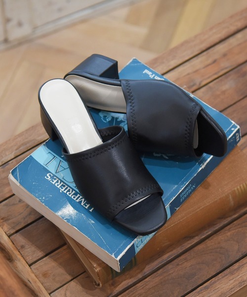 NOFALL(ノーフォール)の「ソフトレザースクエアトゥミュールサンダル(サンダル・レディース・ブラック/ベージュ/グレー/ピンク/ブルー・LL/3L/SS/S/M/L)」の18枚目の写真