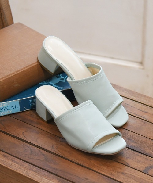 NOFALL(ノーフォール)の「ソフトレザースクエアトゥミュールサンダル(サンダル・レディース・ブラック/ベージュ/グレー/ピンク/ブルー・LL/3L/SS/S/M/L)」の9枚目の写真