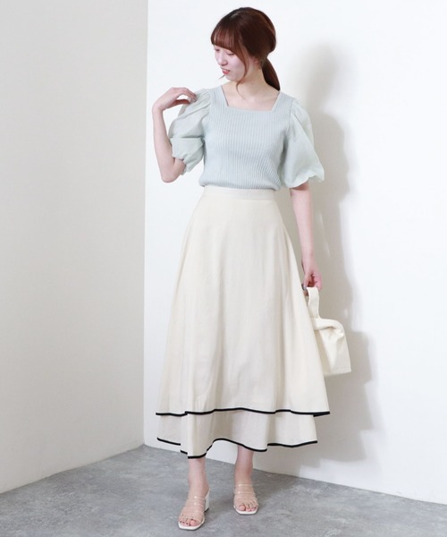 archives（アルシーヴ）の「パイピングティアードスカート（スカート・レディース・チャコールグレー/アイボリー/グレイッシュベージュ・MEDIUM）」の6枚目の写真
