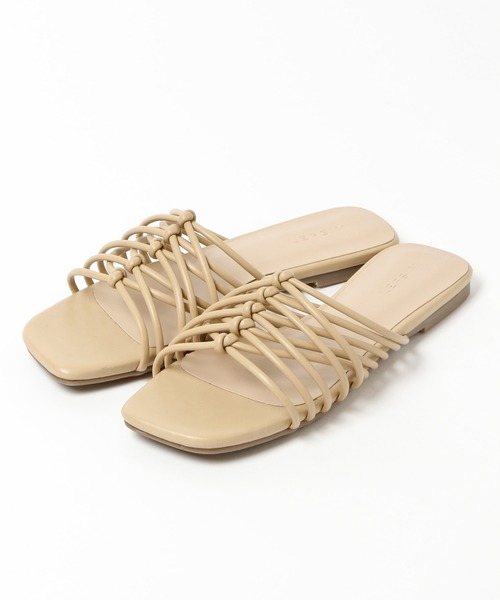 LEPSIM（レプシィム）の「ナロークロススライドサンダル　944142（サンダル・レディース・ブラック/ゴールド/ライトベージュ・SMALL/MEDIUM/LARGE）」の9枚目の写真