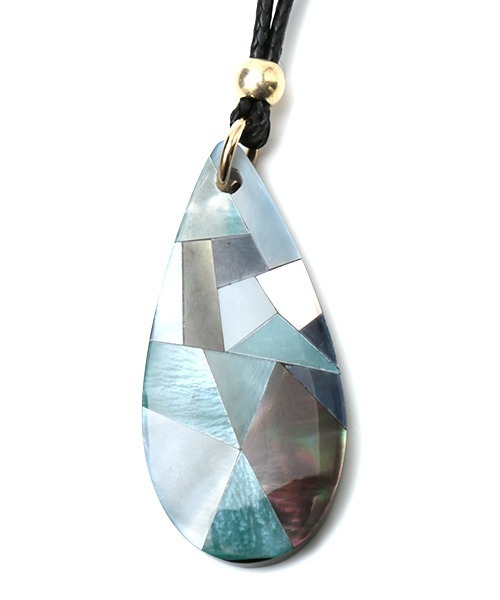 チチカカ(チチカカ)の「モザイクシェルネックレス(ネックレス・レディース・ブルー/ピンク/ナチュラル・FREE)」の13枚目の写真