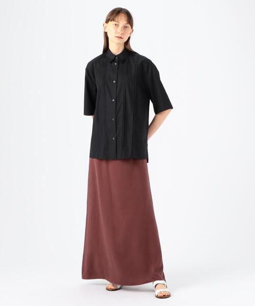 TOMORROWLAND (トゥモローランド)の「セルロースギャバジン サイドスリットロングスカート(スカート・レディース・チャコールグレー/ブラウン・38/36/34)」の3枚目の写真