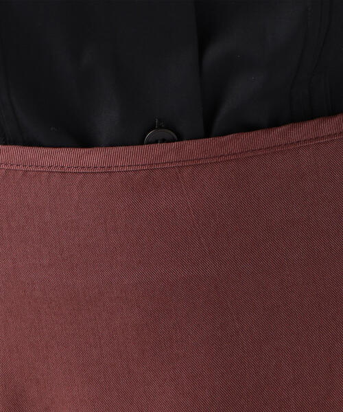 TOMORROWLAND (トゥモローランド)の「セルロースギャバジン サイドスリットロングスカート(スカート・レディース・チャコールグレー/ブラウン・38/36/34)」の13枚目の写真