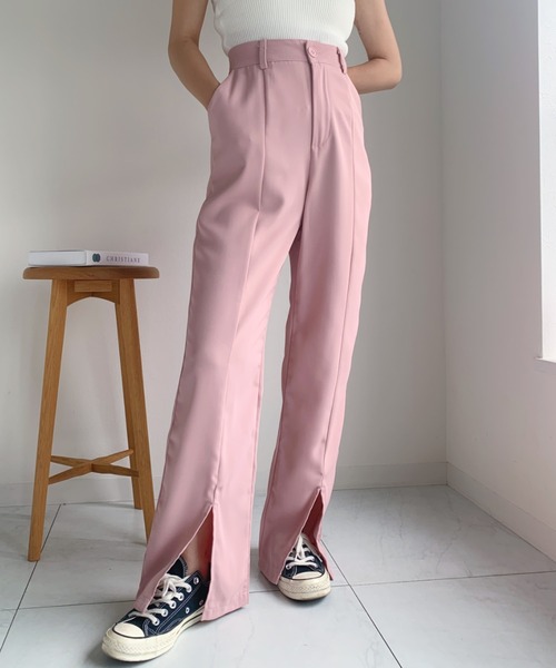 at12:03（アットイチニーゼロサン）の「【カラバリ豊富】センタースリットカラースラックス（スラックス・レディース・ブラック/ピンク/ブルー/イエロー/グリーン・M）」の5枚目の写真