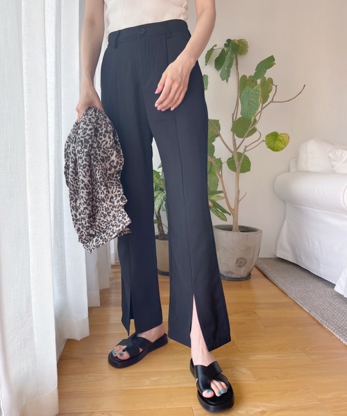 at12:03（アットイチニーゼロサン）の「【カラバリ豊富】センタースリットカラースラックス（スラックス・レディース・ブラック/ピンク/ブルー/イエロー/グリーン・M）」の19枚目の写真