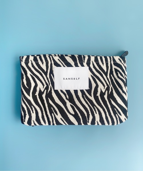 SANSeLF(サンセルフ)の「マルチポーチ sana20【SANSeLF】(ポーチ・レディース・ブラック系その他/ブラック系その他2/レオパード/ブラック系その他3/ブラック系その他4/ブラウン系その他/グリーン/ベージュ/ライトパープル/グリーン系その他/ライトイエロー/イエロー×グリーン/ブラック系その他5/ブルー/レッド/ベージュ系その他/ブラウン/ライトグリーン・FREE)」の5枚目の写真