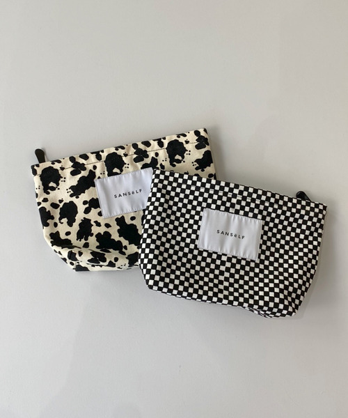 SANSeLF(サンセルフ)の「マルチポーチ sana20【SANSeLF】(ポーチ・レディース・ブラック系その他/ブラック系その他2/レオパード/ブラック系その他3/ブラック系その他4/ブラウン系その他/グリーン/ベージュ/ライトパープル/グリーン系その他/ライトイエロー/イエロー×グリーン/ブラック系その他5/ブルー/レッド/ベージュ系その他/ブラウン/ライトグリーン・FREE)」の19枚目の写真