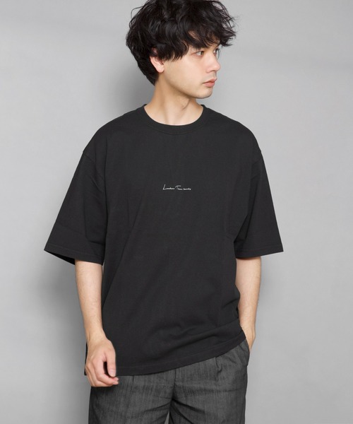 CERCA（チェルカ）の「BEYES/バックフォトプリントＴシャツ（Tシャツ/カットソー・メンズ・ホワイト/ブラック/ベージュ・MEDIUM/LARGE）」の3枚目の写真